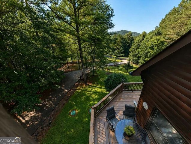270 Black Bear Ridge Road, Ellijay, GA 30536