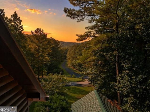 270 Black Bear Ridge Road, Ellijay, GA 30536
