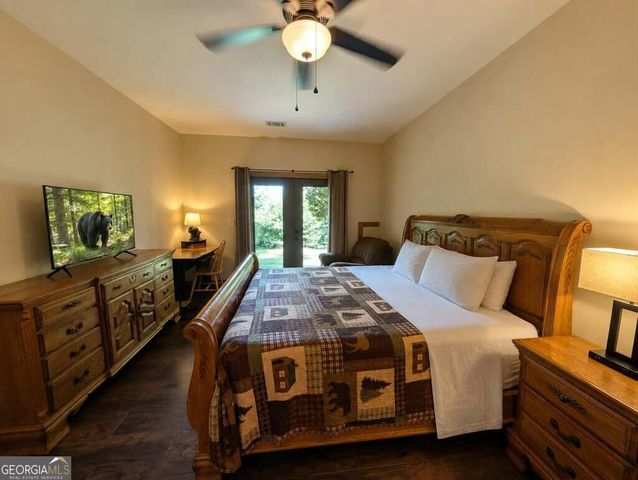 270 Black Bear Ridge Road, Ellijay, GA 30536