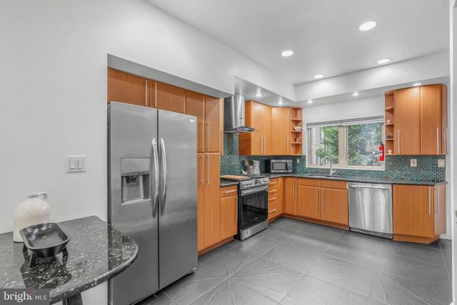 226 W WILDEY ST, Philadelphia, PA 19123