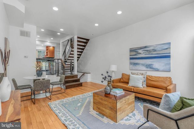 226 W WILDEY ST, Philadelphia, PA 19123