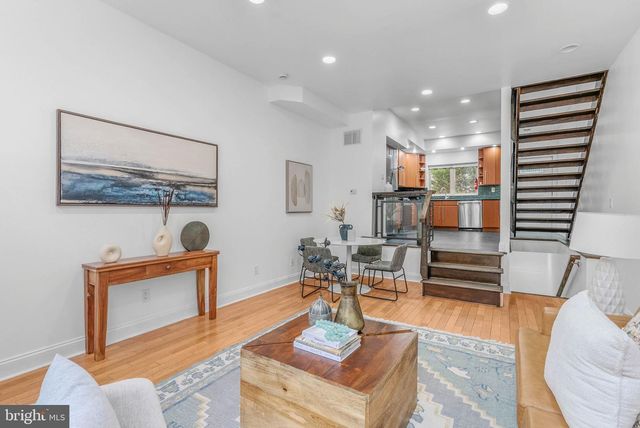 226 W WILDEY ST, Philadelphia, PA 19123