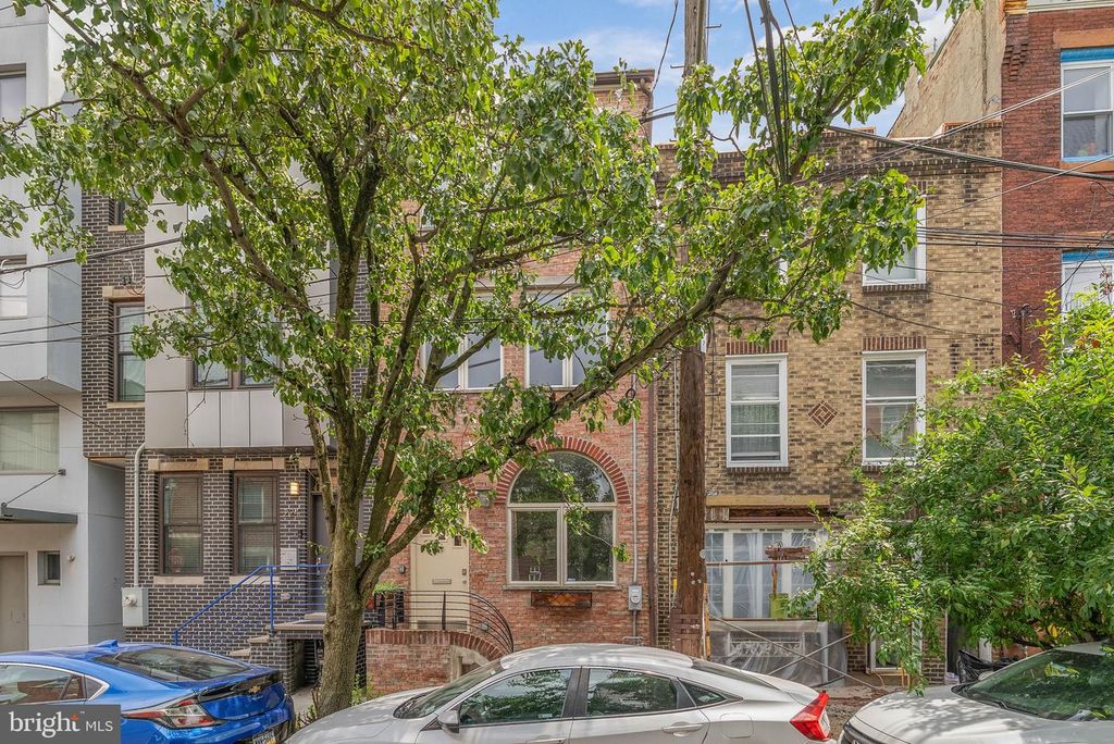 226 W WILDEY ST, Philadelphia, PA 19123