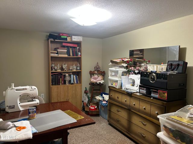 1130 Hixson Avenue, Greeneville, TN 37743