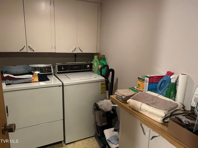 1130 Hixson Avenue, Greeneville, TN 37743