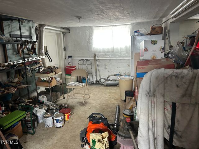 1130 Hixson Avenue, Greeneville, TN 37743