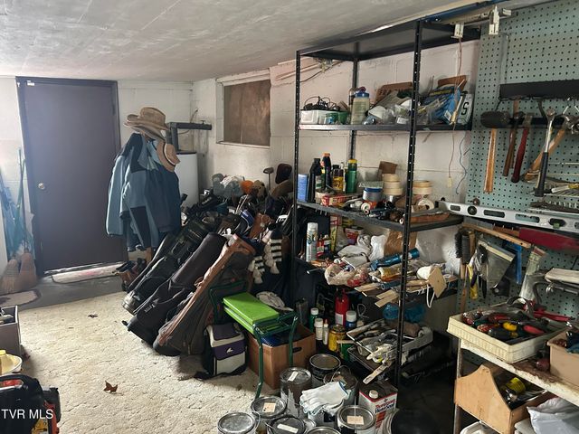 1130 Hixson Avenue, Greeneville, TN 37743