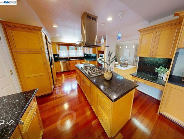 24654 Broadmore Ave., Hayward, CA 94544