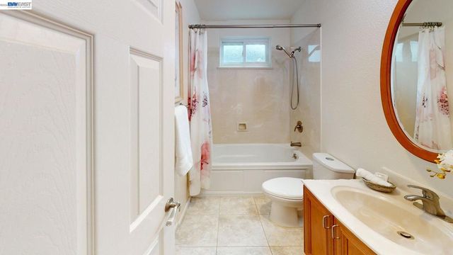 24654 Broadmore Ave., Hayward, CA 94544