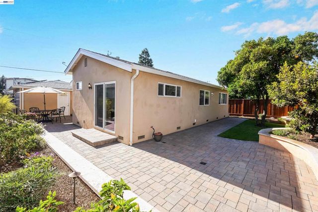 24654 Broadmore Ave., Hayward, CA 94544