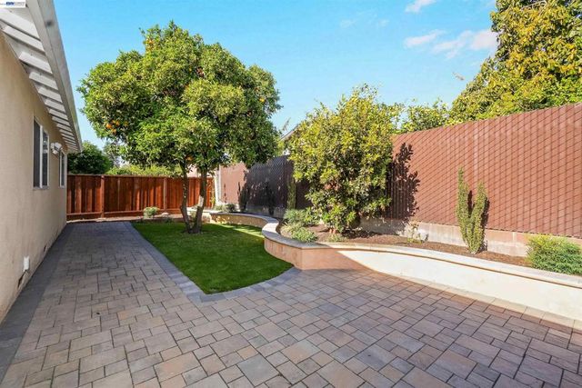 24654 Broadmore Ave., Hayward, CA 94544
