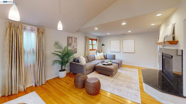 24654 Broadmore Ave., Hayward, CA 94544