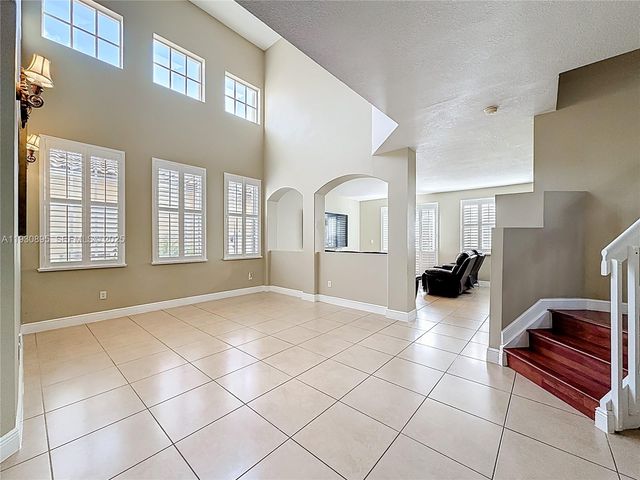 12770 SW 53rd St, Miramar, FL 33027