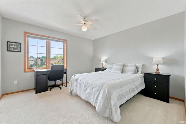 11835 Eagle Creek Pass, Fort Wayne, IN 46814