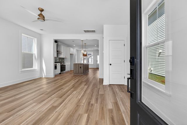 516 Ivy Green Lane, Summerville, SC 29486