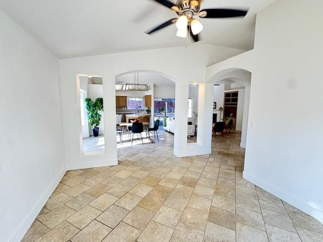 14498 W G Street, Kerman, CA 93630