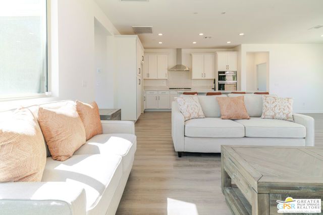 78924 La Rosa Way, Palm Desert, CA 92211