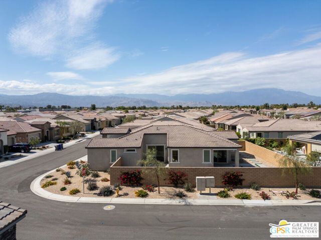 78924 La Rosa Way, Palm Desert, CA 92211