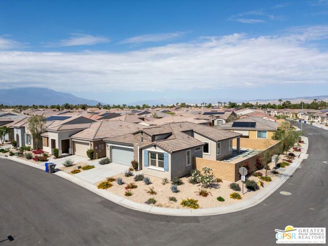 78924 La Rosa Way, Palm Desert, CA 92211