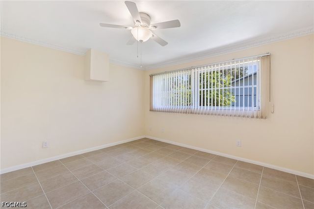 5661 Eichen CIR E, Fort Myers, FL 33919