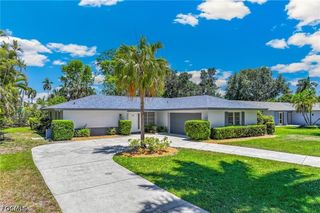 5661 Eichen CIR E, Fort Myers, FL 33919