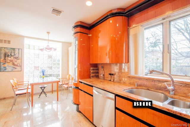 4270 Ocean Avenue, Brooklyn, NY 11235