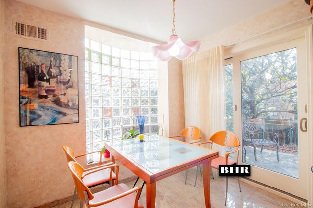 4270 Ocean Avenue, Brooklyn, NY 11235