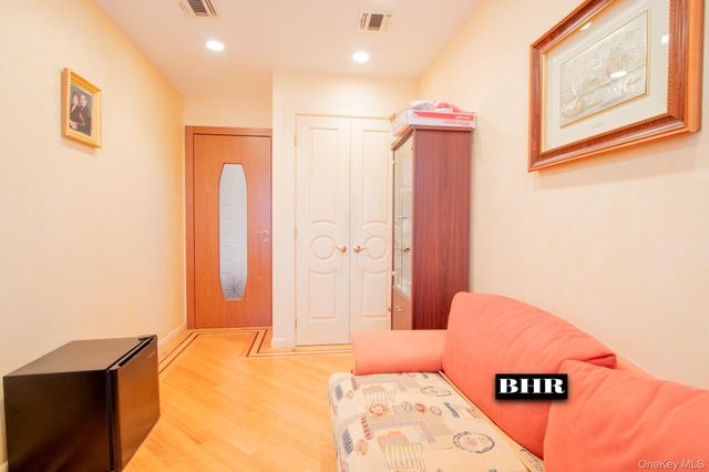 4270 Ocean Avenue, Brooklyn, NY 11235