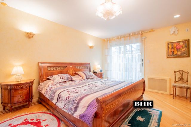 4270 Ocean Avenue, Brooklyn, NY 11235