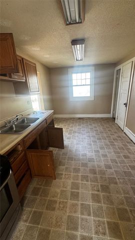 1330 18th Street, Des Moines, IA 50314