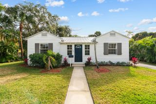 306 34th Street, West Palm Beach, FL 33407