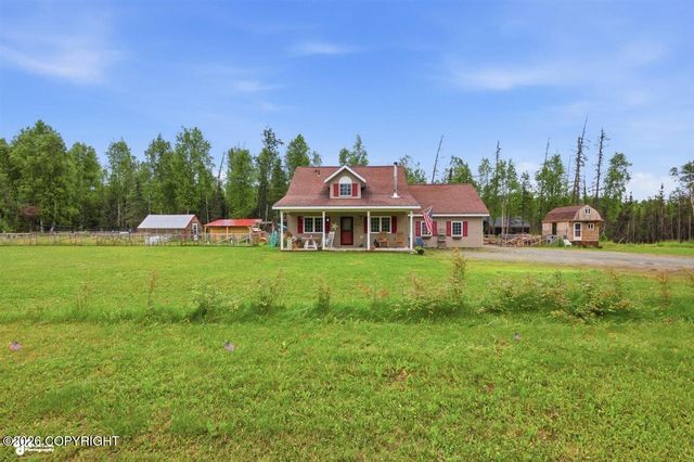 6920 W Beverly Lake Road, Wasilla, AK 99623