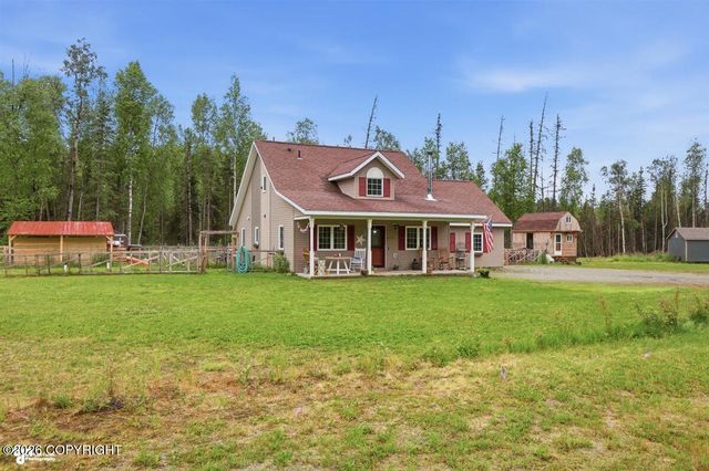 6920 W Beverly Lake Road, Wasilla, AK 99623