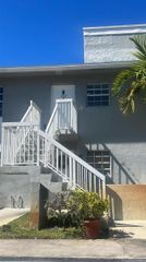 438 NE 210th Cir Terrace 202-4B, Miami, FL 33179