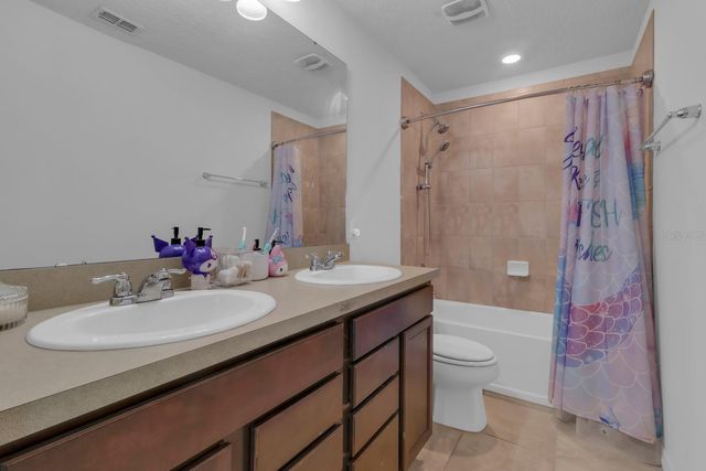 2172 BUR OAK BOULEVARD, St Cloud, FL 34771