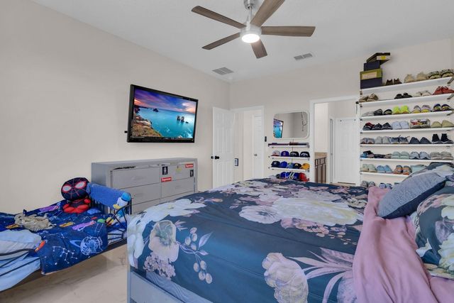 2172 BUR OAK BOULEVARD, St Cloud, FL 34771