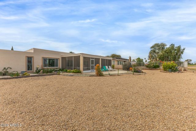 10126 W BROOKSIDE Drive, Sun City, AZ 85351