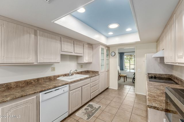 10126 W BROOKSIDE Drive, Sun City, AZ 85351