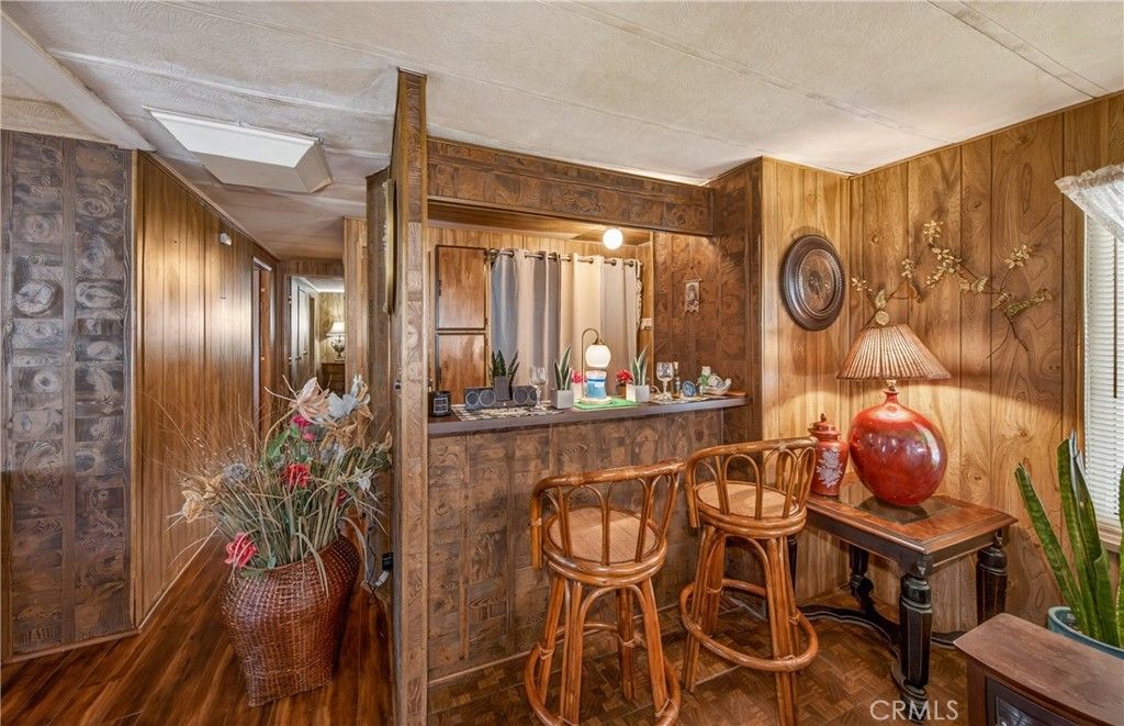 Image 10 of property listing at 13393 Mariposa Road 78, Victorville, CA 92392