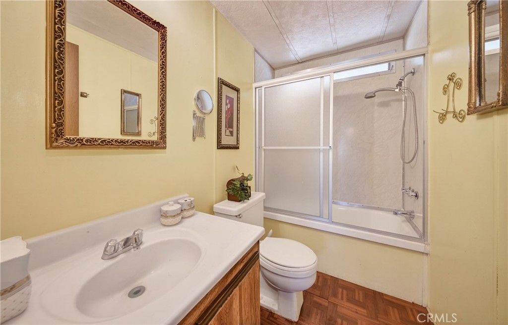 Image 22 of property listing at 13393 Mariposa Road 78, Victorville, CA 92392
