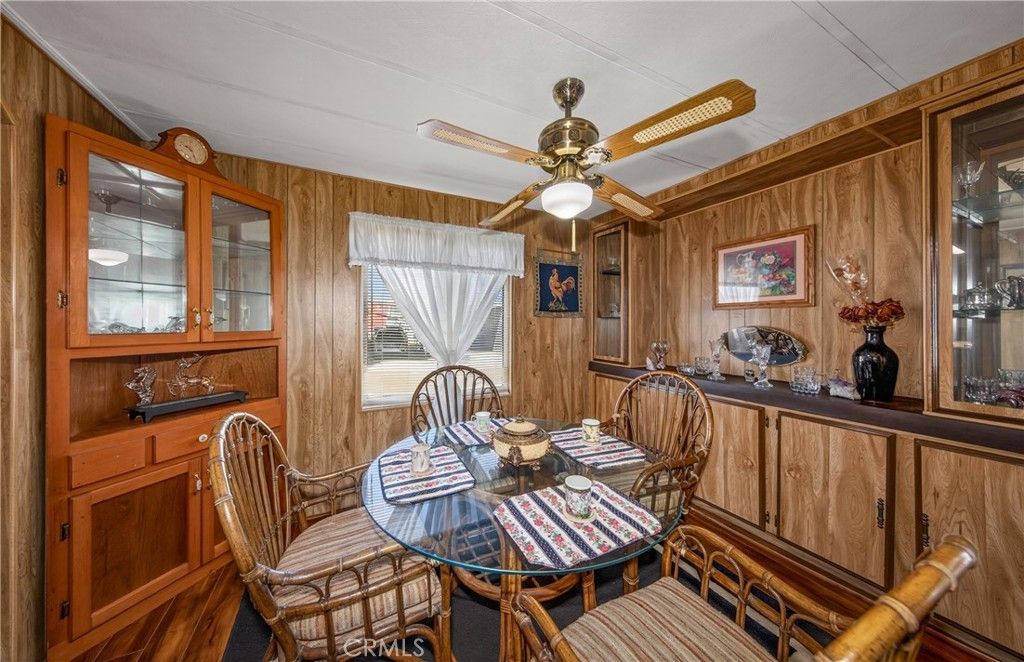 Image 8 of property listing at 13393 Mariposa Road 78, Victorville, CA 92392