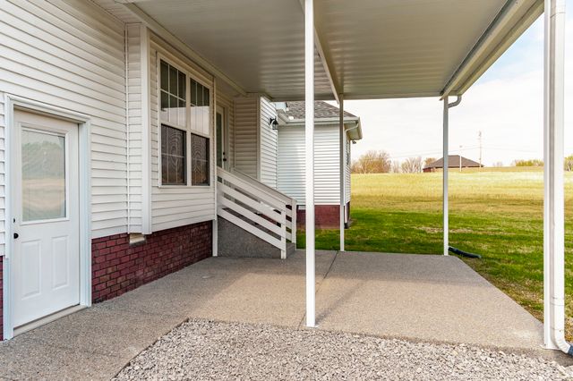7535 Swift Rd, Greenbrier, TN 37073