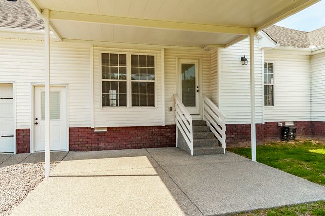 7535 Swift Rd, Greenbrier, TN 37073