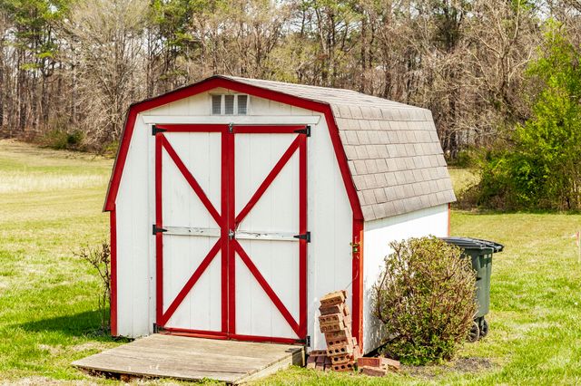 7535 Swift Rd, Greenbrier, TN 37073
