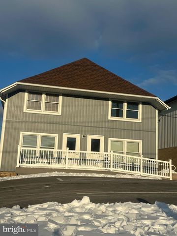 119 N 2ND ST, Mcconnellsburg, PA 17233