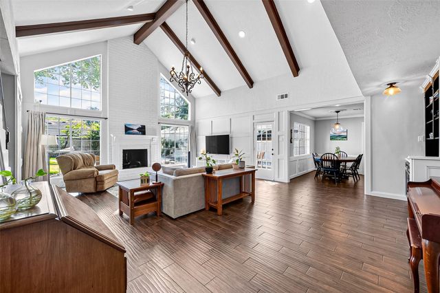1638 Fall Valley Drive, Houston, TX 77077