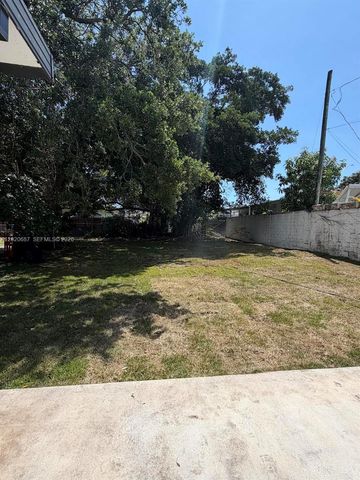 2333 SW 58th Ave 2333, Miami, FL 33155