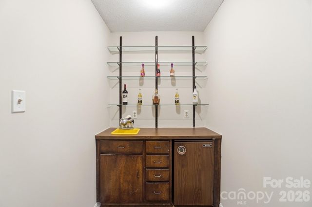 214 Griffin Lane, Marshville, NC 28103