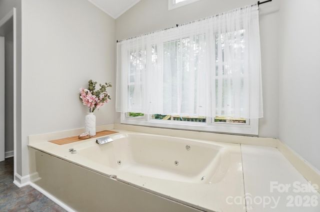214 Griffin Lane, Marshville, NC 28103