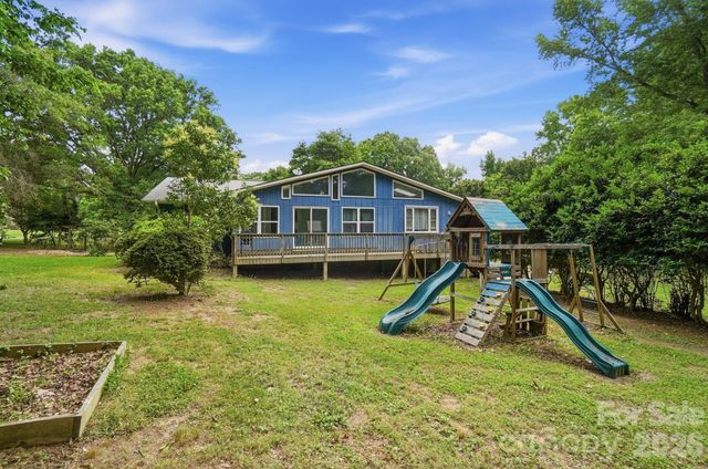 214 Griffin Lane, Marshville, NC 28103